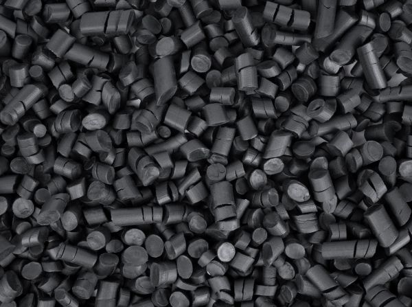 Rubber Mulch Installation in West Des Moines