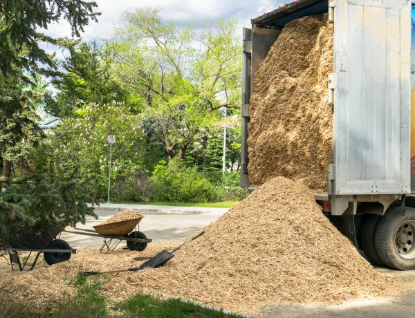 Wood Chips Delivery in West Des Moines