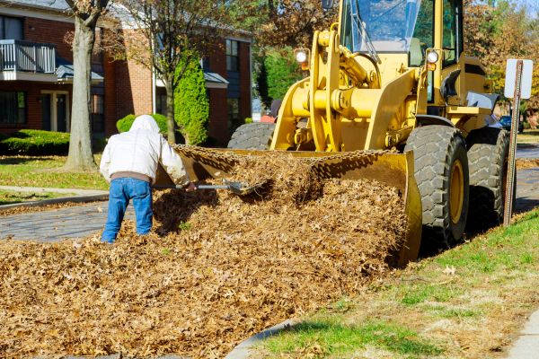 Mulch Hauling in West Des Moines
