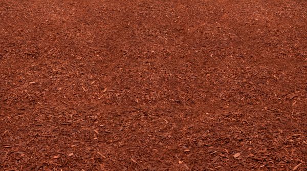 Red Mulch Delivery in West Des Moines