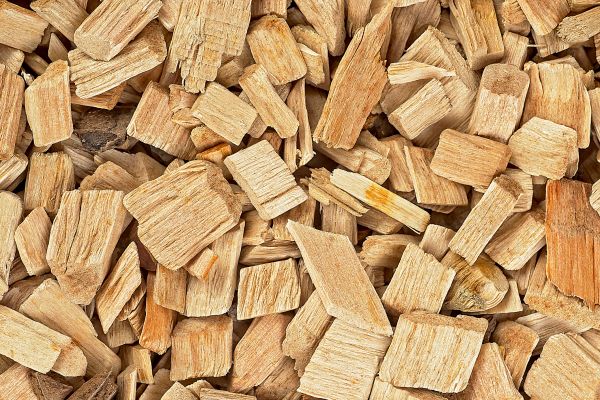 Wood Chips Installation in West Des Moines